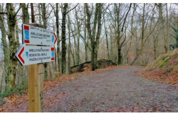Rundweg von Monte San Giacomo nach Villa Loto