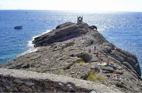 From San Rocco di Camogli to Punta Chiappa