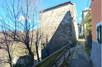 Itinéraire en boucle au départ de Montebruno dans la Val Trebbia.