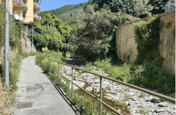 Distance d'environ 8 kilomètres à partir de Rapallo arrivée à Montallegro