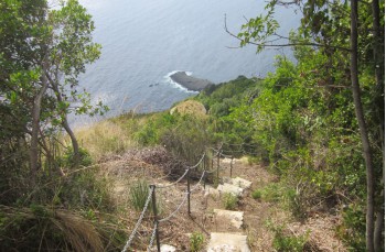 Randonnée dans le Parc de Portofino parmi les bunker de la II guerre mondiale