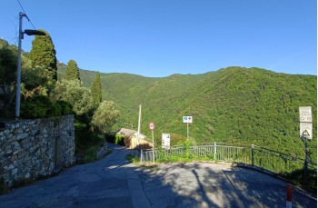 Wanderung zu Fuß zum Santuario di Montallegro ab Rapallo