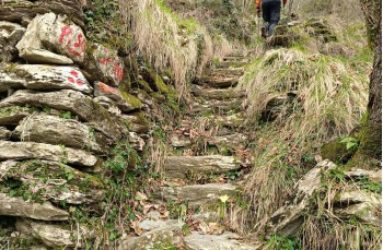 Rundweg mit Start in Chignero zum Manico del Lume