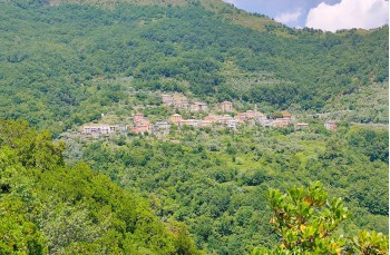 Rundweg mit Start in Teriasca in der Gemeinde Sori