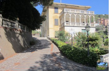 Weg von Zoagli nach Semorile und San Pietro di Rovereto