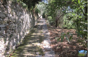 Weg von Zoagli nach Semorile und San Pietro di Rovereto