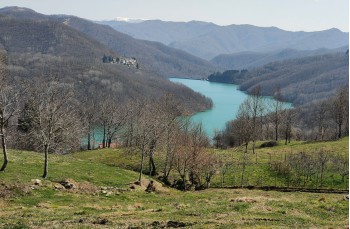 Itinéraire en boucle Torriglia - Bavastri - Lago del Brugneto