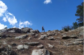 Kurze Rundwanderung von Montepegli nach Ciamazù und Ciassea