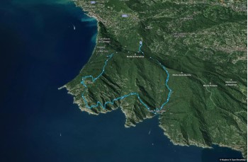 Circular trail from Portofino Vetta to San Fruttuoso and Passo del Bacio