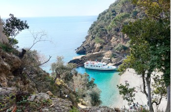 Malerische Strecke von San Fruttuoso nach Camogli