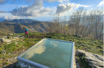 Itinerario ad anello con partenza da Chignero verso il Manico del Lume