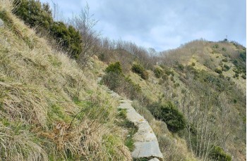 Circular itinerary starting from Chignero towards Manico del Lume