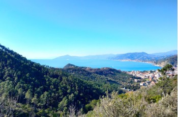 Amazing circular trail of Punta Manara in Sestri Levante.