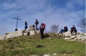 Ein langer Trail von etwa 22 Kilometern auf den Höhen von Rapallo
